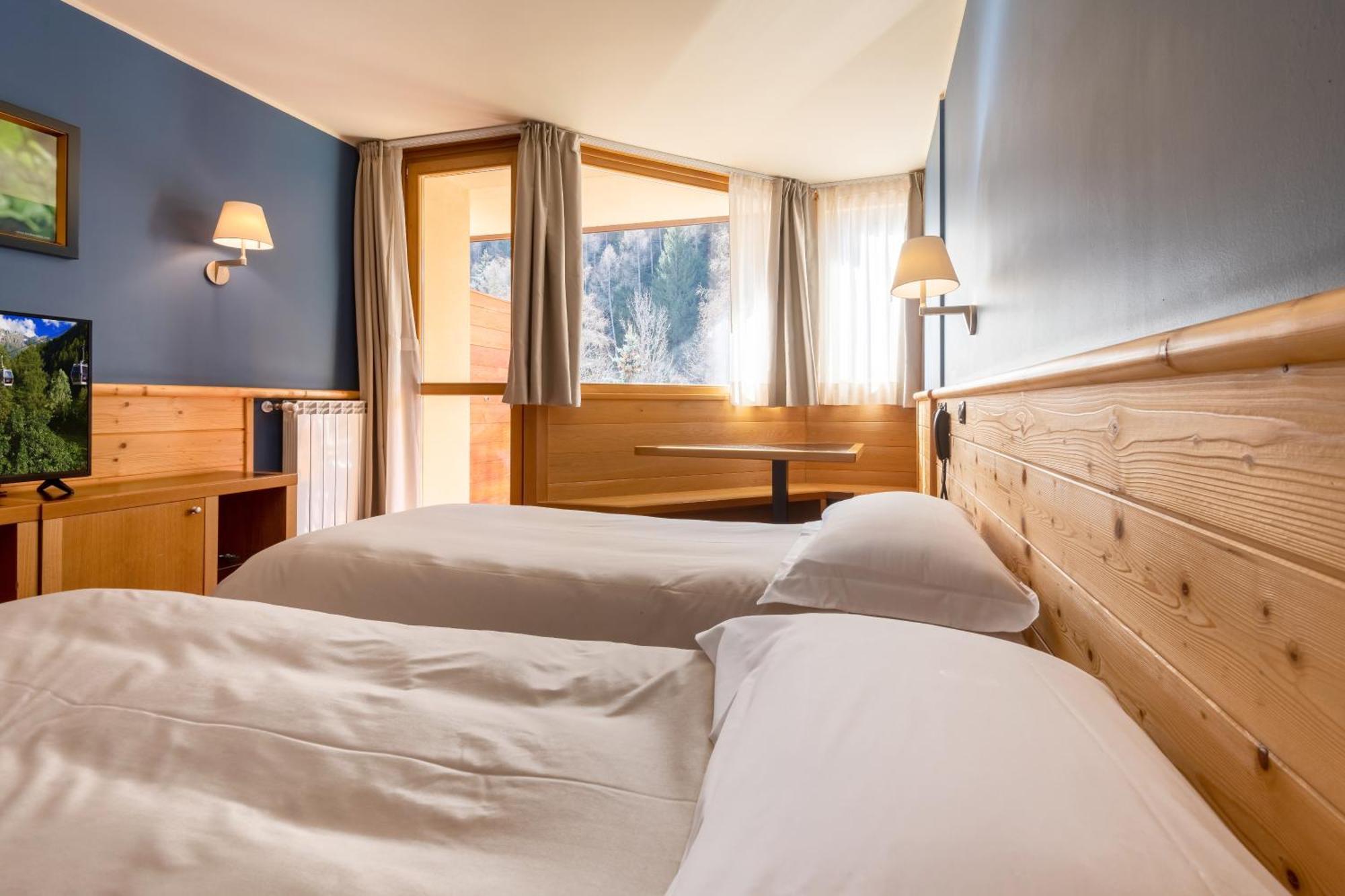 Hotel Garni Pegra 폰테디레뇨 외부 사진