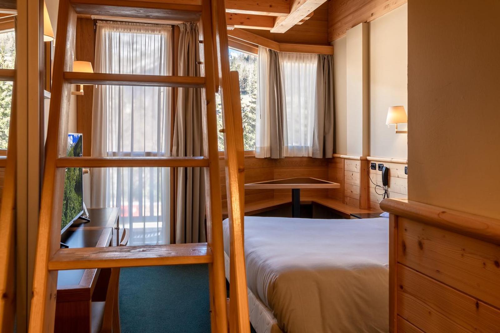 Hotel Garni Pegra 폰테디레뇨 외부 사진